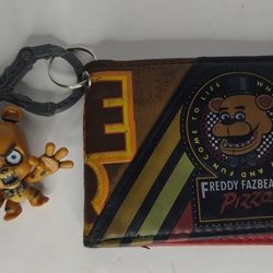 Five Nights At Freddy's Wallet With Freddy Key Chain