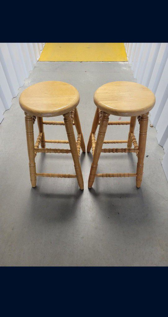 Oak Bar Stools. "CHECK OUT MY PAGE FOR MORE DEALS "