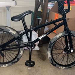 Mongoose Black Bike 