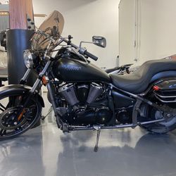 2010 Kawasaki￼ Vulcan Custom