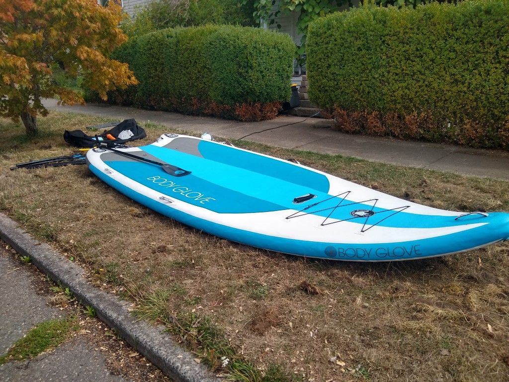 4-6 Person Paddle Board, Body Glove Crusader