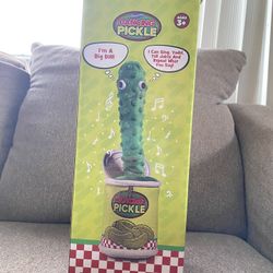 Gagster Dancing Pickle Toy
