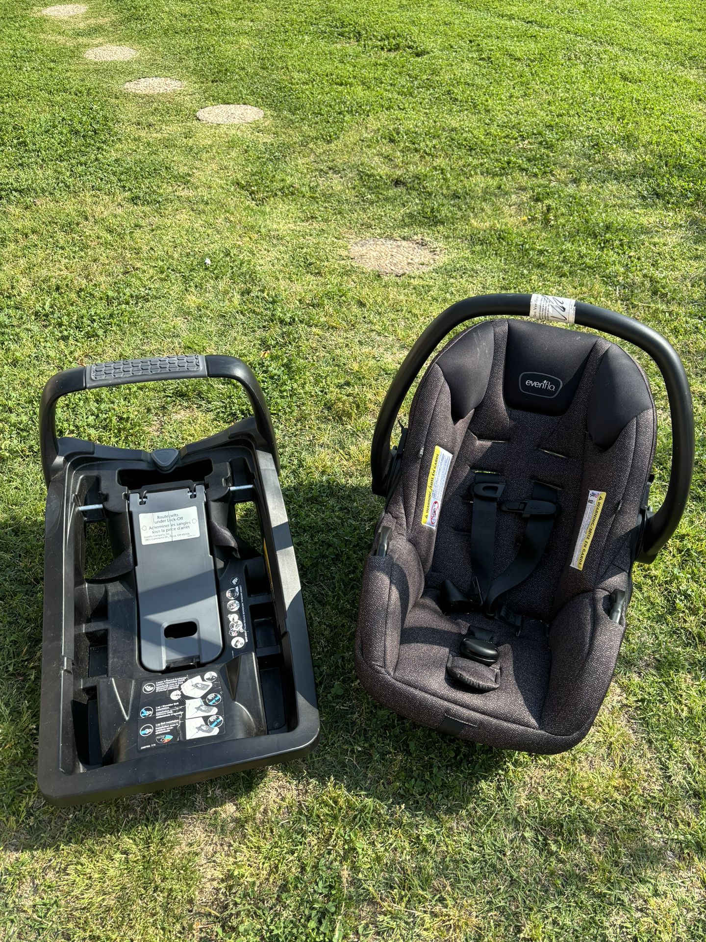 Evenflo LiteMax Infant Car Seat 