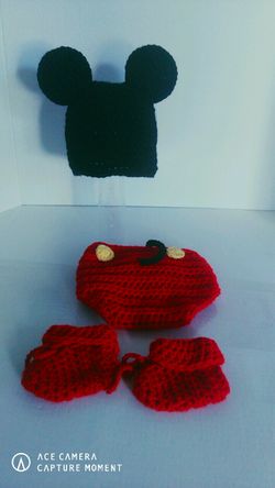 Crochet Mickey mouse set