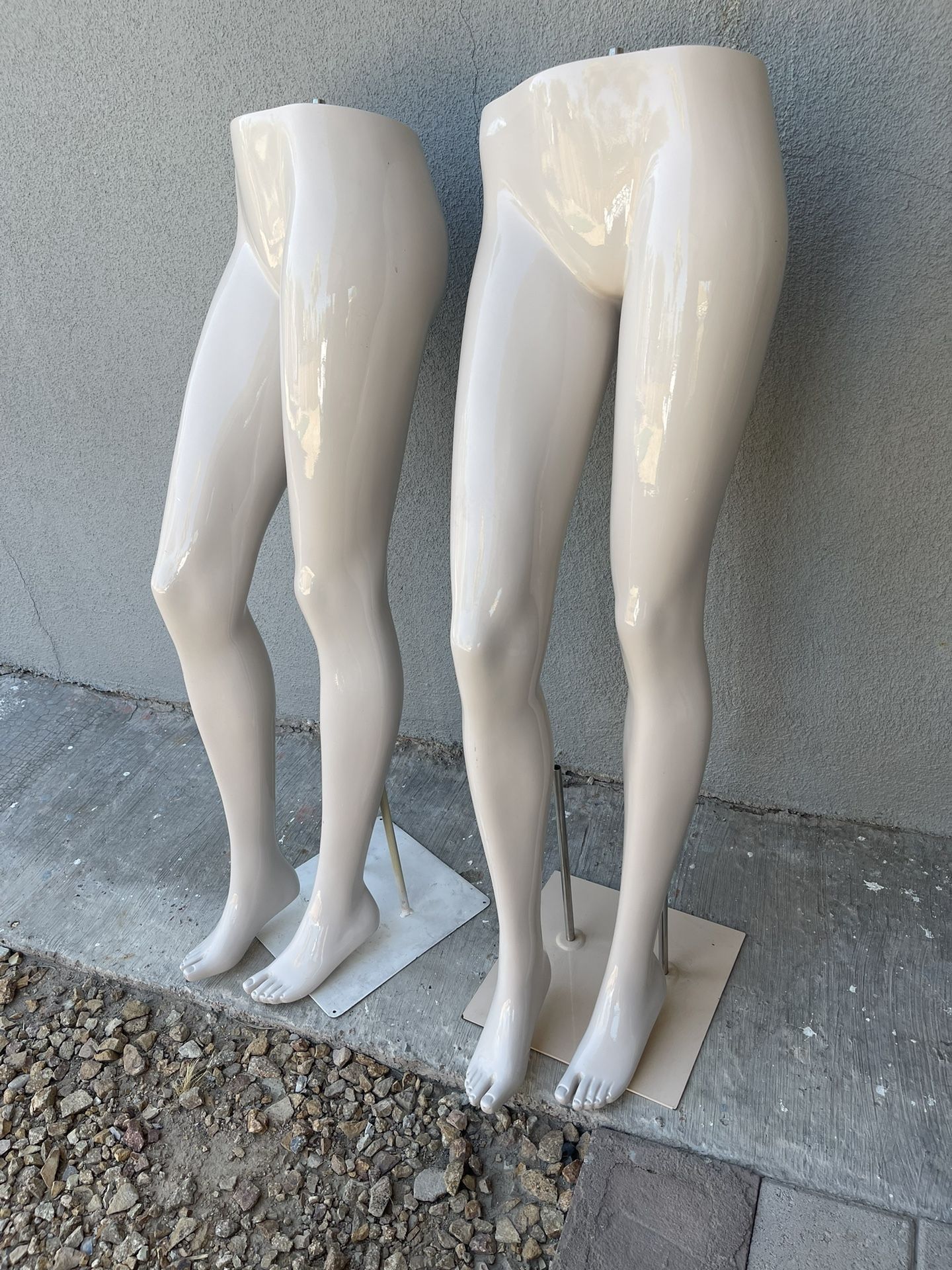 Female Half Body Mannequins 2x