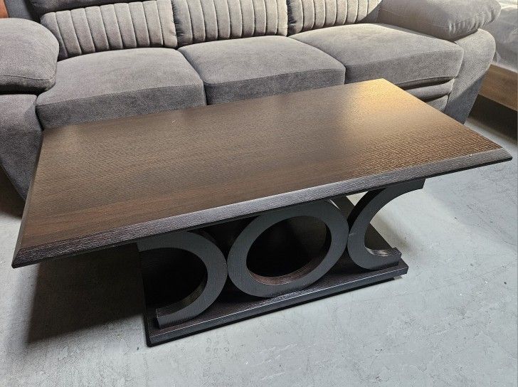 Graceful Cappuccino Coffee Table