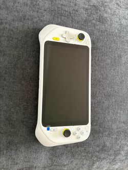 Logitech G Cloud Handheld Gaming Console
