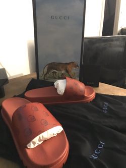 Gucci Ghost Slides New in the Box