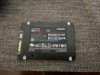 SAMSUNG 860 EVO 1TB SSD SATA 2.5" SOLID STATE DRIVE In good working condition Tested
