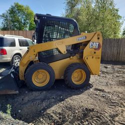 Skid Steer And Dump Trailer 60k