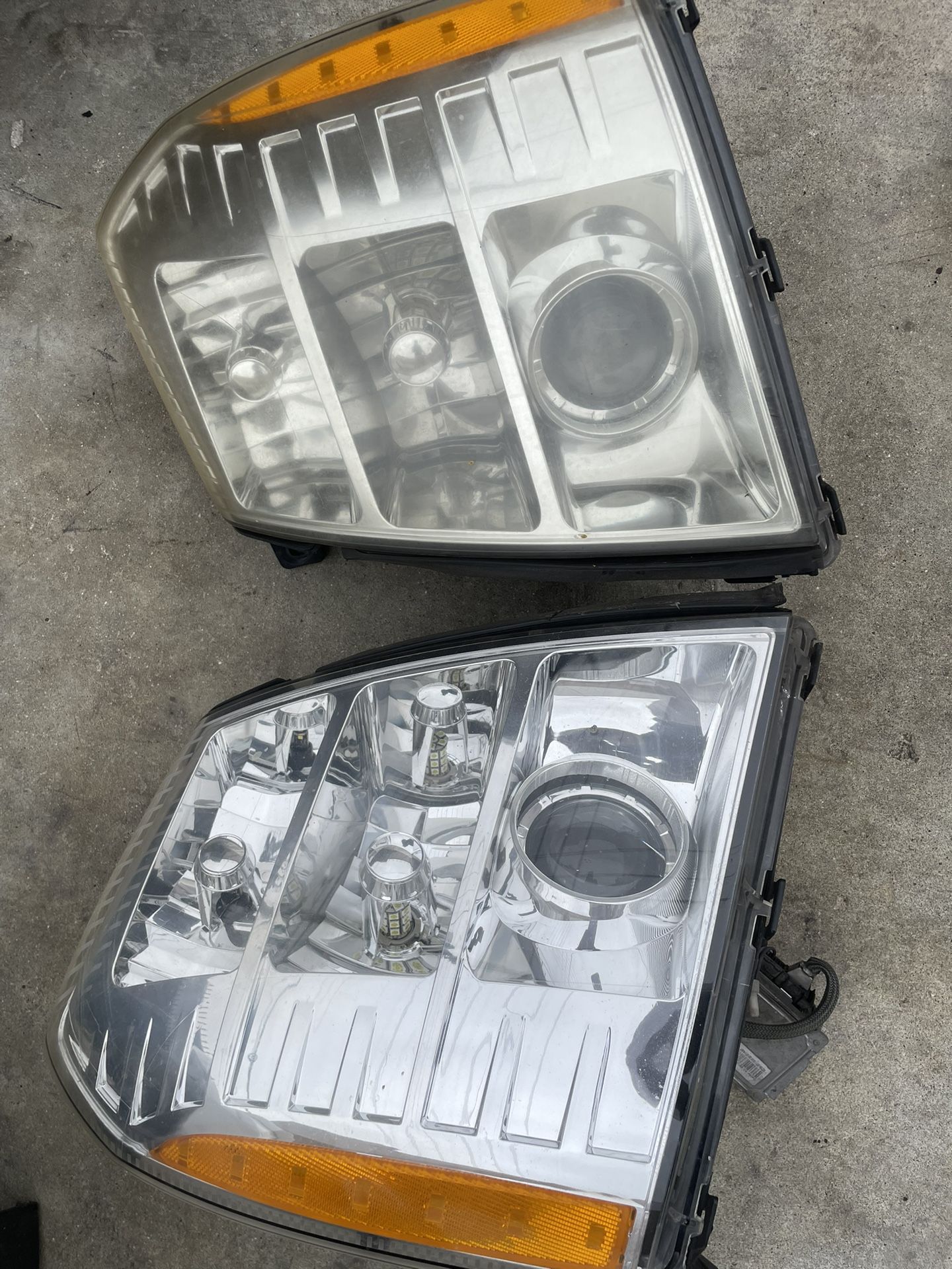 Front Light 2010 Escalade