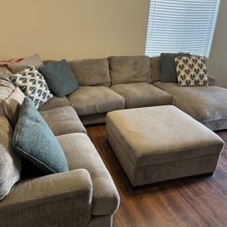 Ashley Furniture Bardarson Grey 4 Piece Sectional Sofa Couch Storage Ottoman- 🚚 FREE DELIVERY // ONLY $50 DOWN 💸