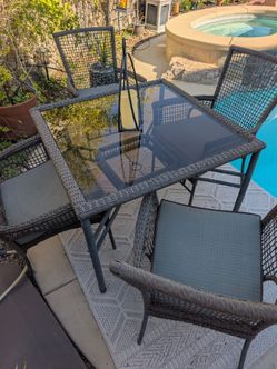 Outdoor Wicker Patio Dining Set with Glass Table