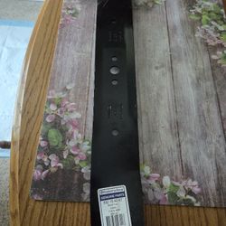 Look !  Brand New Mower Blade  21 inch mulch Blade premium 