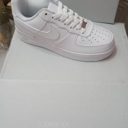 Nike Air Force 1 Size 6-13