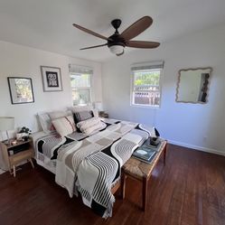 King Size Bed With Bed Frame 