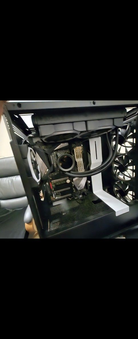 π» PC Parts for Sale β High-End AM4 Setup (5800X3D / Aorus / NZXT)