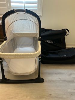 Graco Pack 'n Play Day2Dream Travel Bassinet Playard