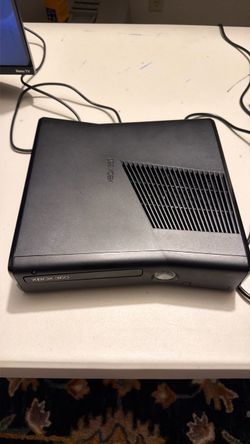 Microsoft Xbox 360 Slim Console