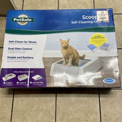 PetSafe ScoopFree Self-Cleaning Litter Box