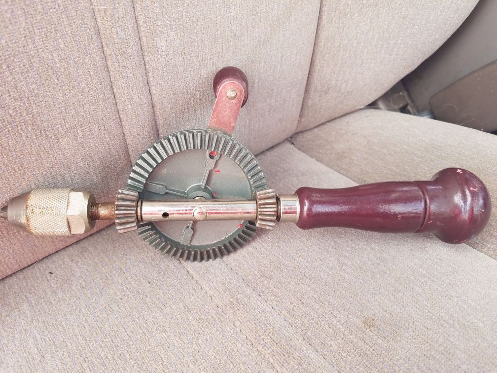 Vintage antique craftsman hand drill