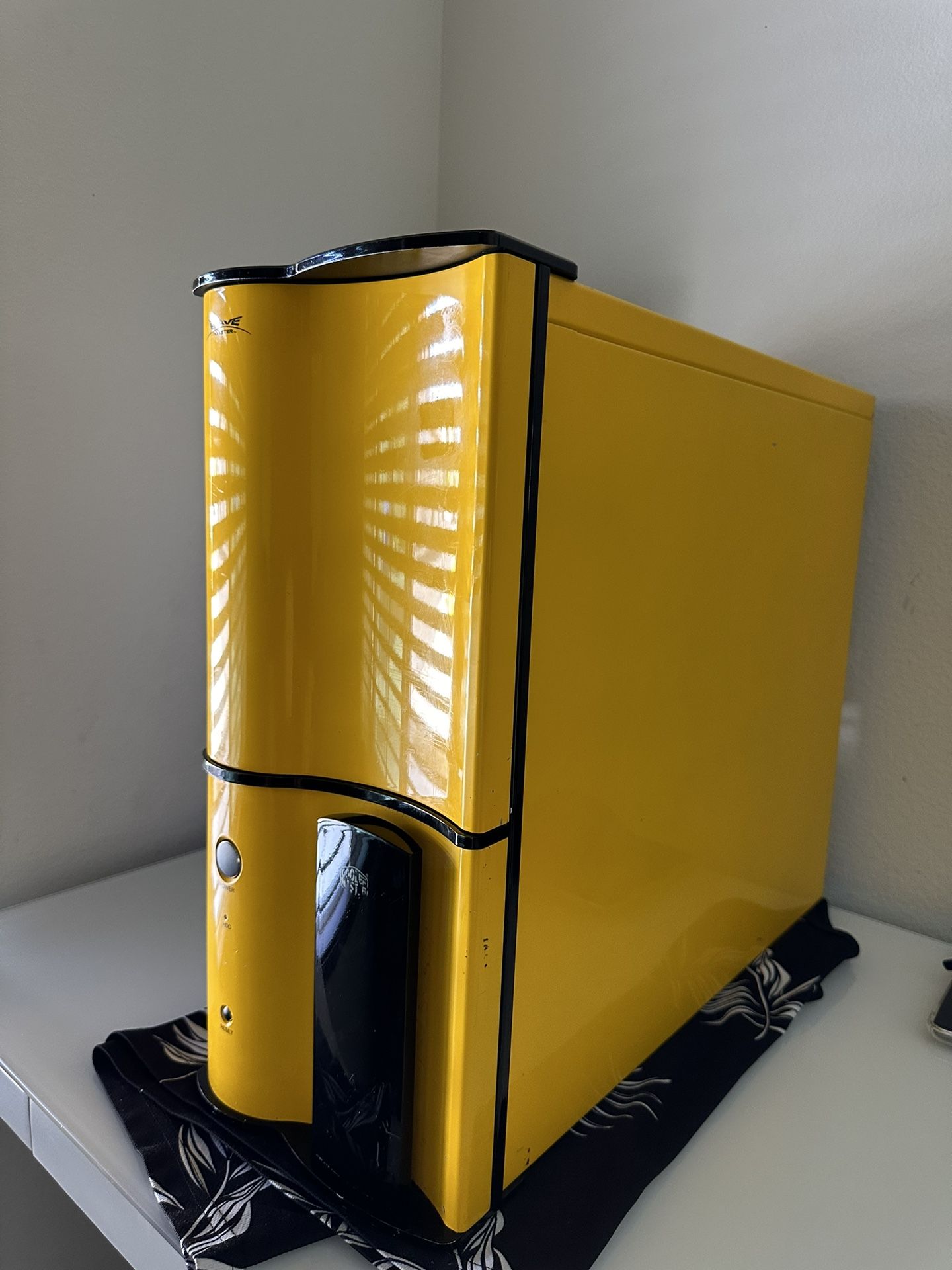 Cooler Master Wave Master Computer Tower