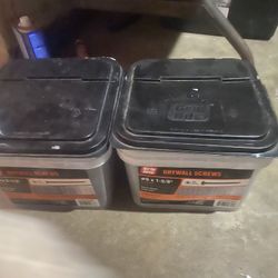 2 Box Screws $50 For Boot 