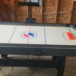 Air hockey Table