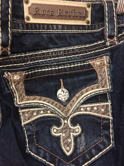 40% off rock revivals miss me uggs bath bombs and more