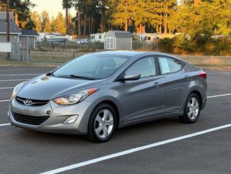 2012 Hyundai Elantra