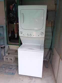 Stackable dryer and washer set