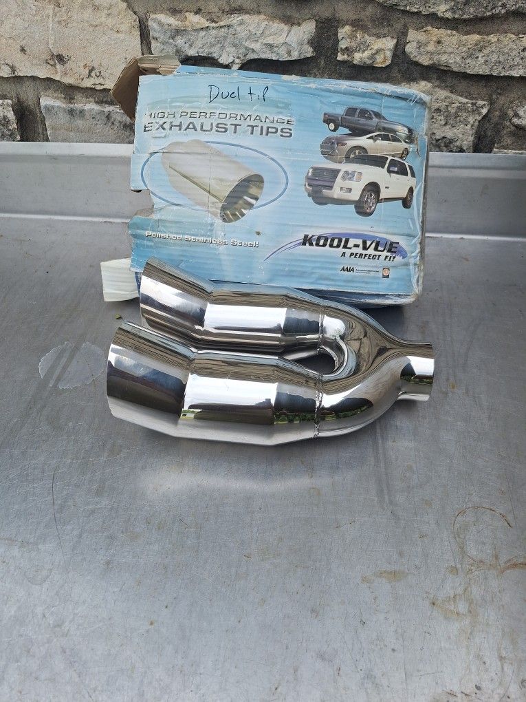 DUEL EXHAUST TIPS