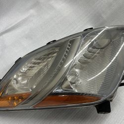 OEM 06 - 09 Toyota Prius Headlight driver