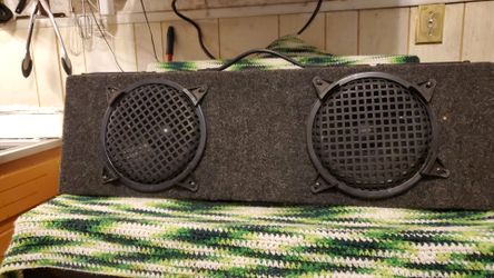 Sony 6inch loud speakers 8omhs