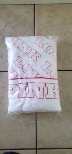 New Victoria Secret Pink Towel