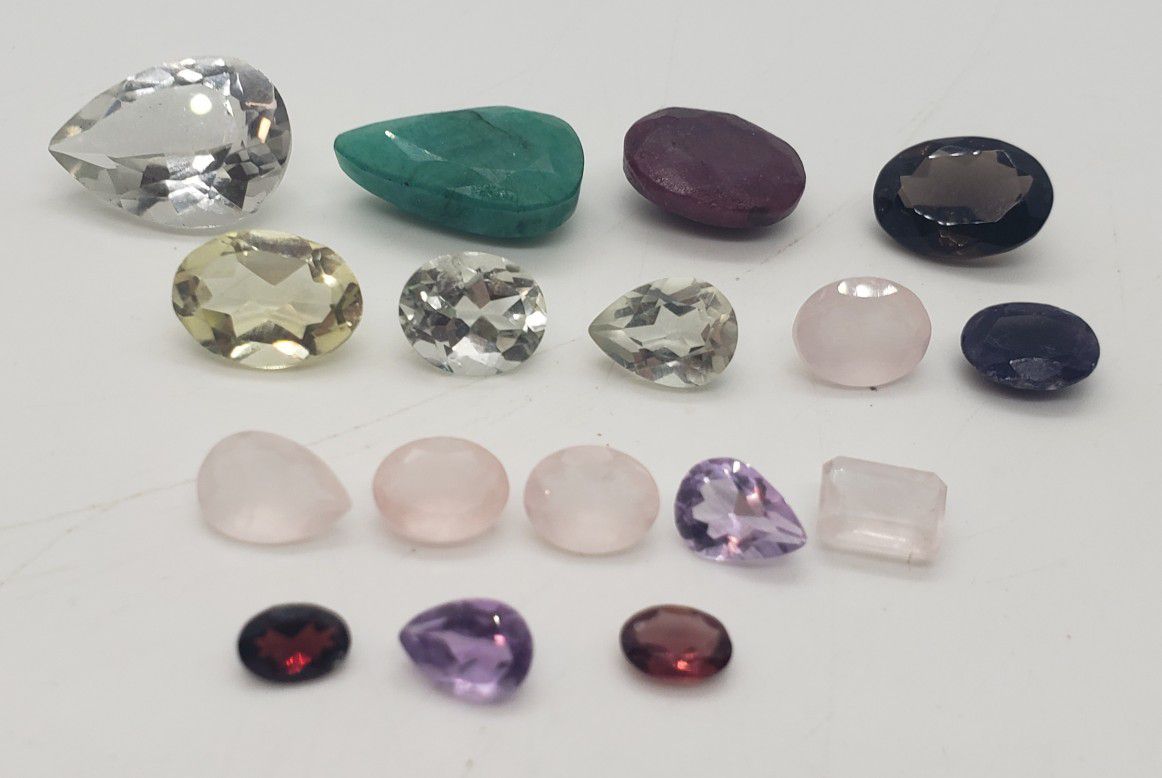 70cts Mixed Natural Loose Gemstones 