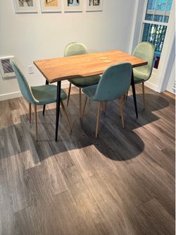 BRAND NEW dinning table set!