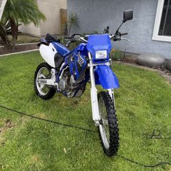 2000 Yamaha WR400 Street Legal Dirt bike 
