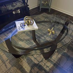 Coffee Table , End Table And Lamp