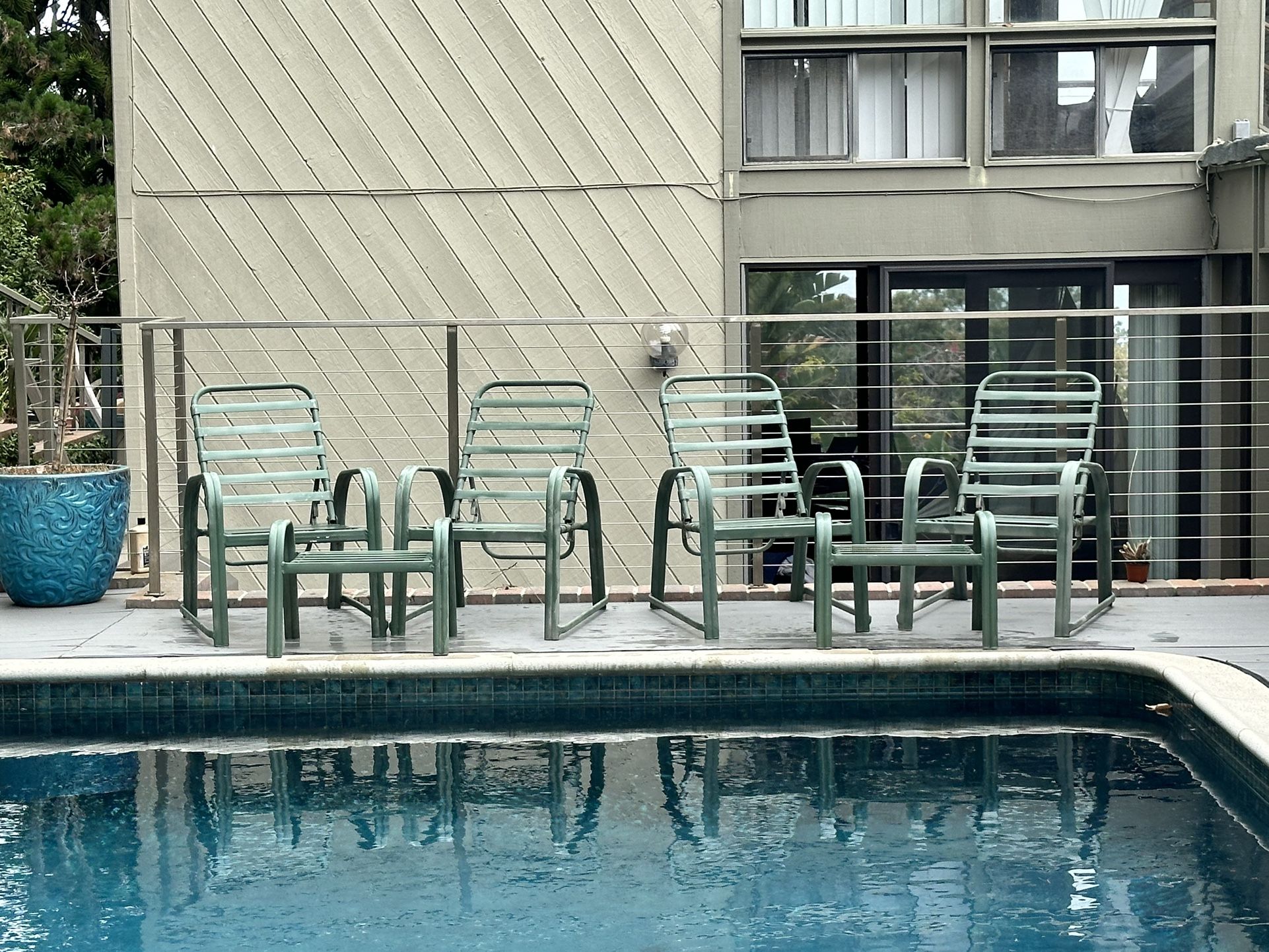 Outdoor Aluminum Chaise Lounge Chair With Ottoman