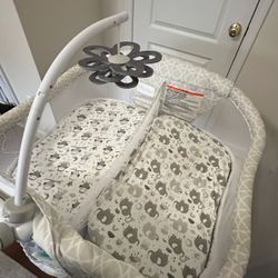 Twin Bassinet 