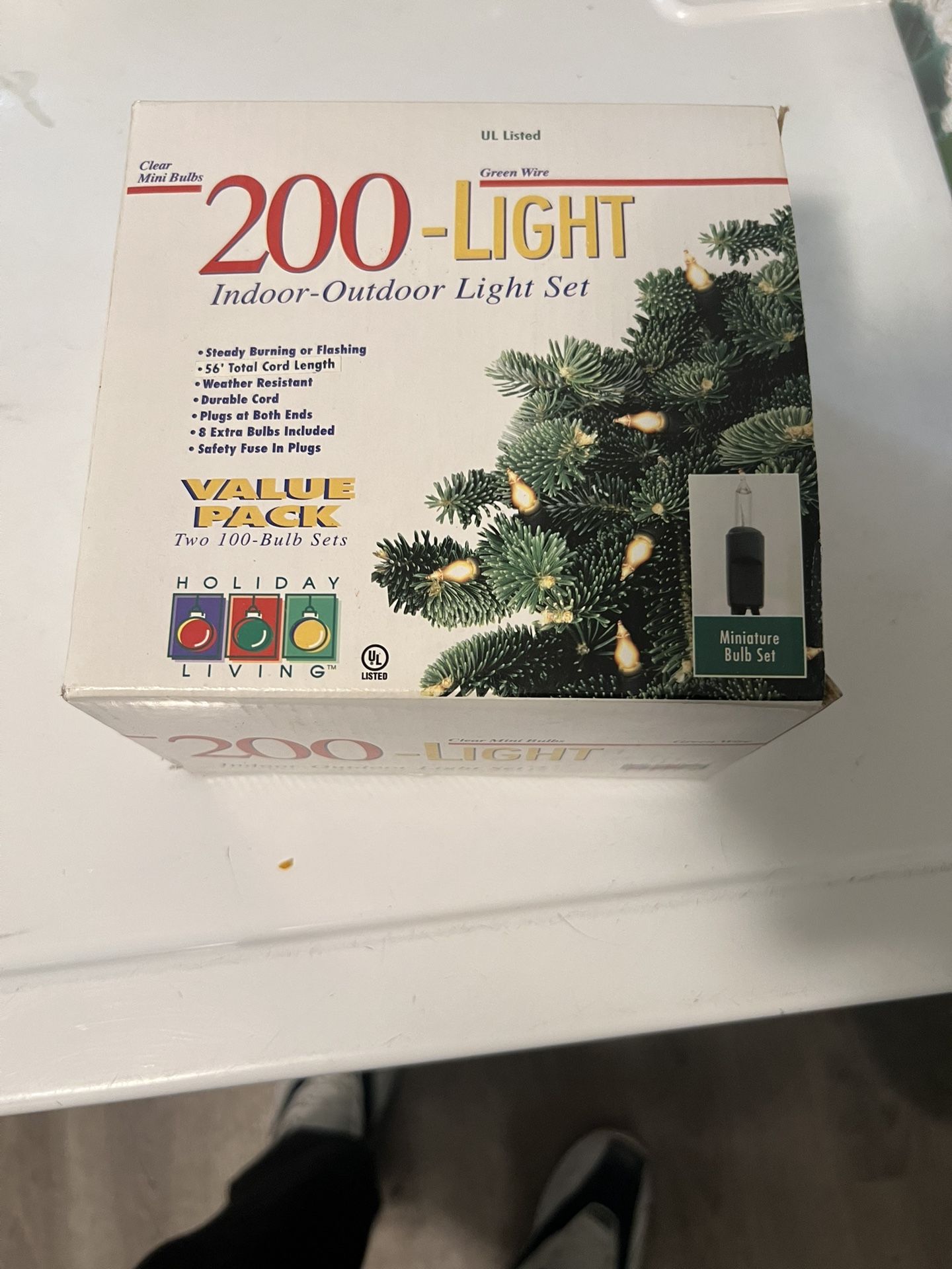 200 Light Indoor-Outdoor Set