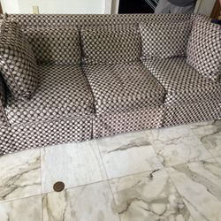 Sofas Each $400 Black Friday Deal 