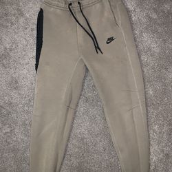 Brown Nike Tech Fleece Pants