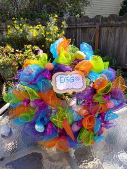 Cute Easter wreath $10 fcfs