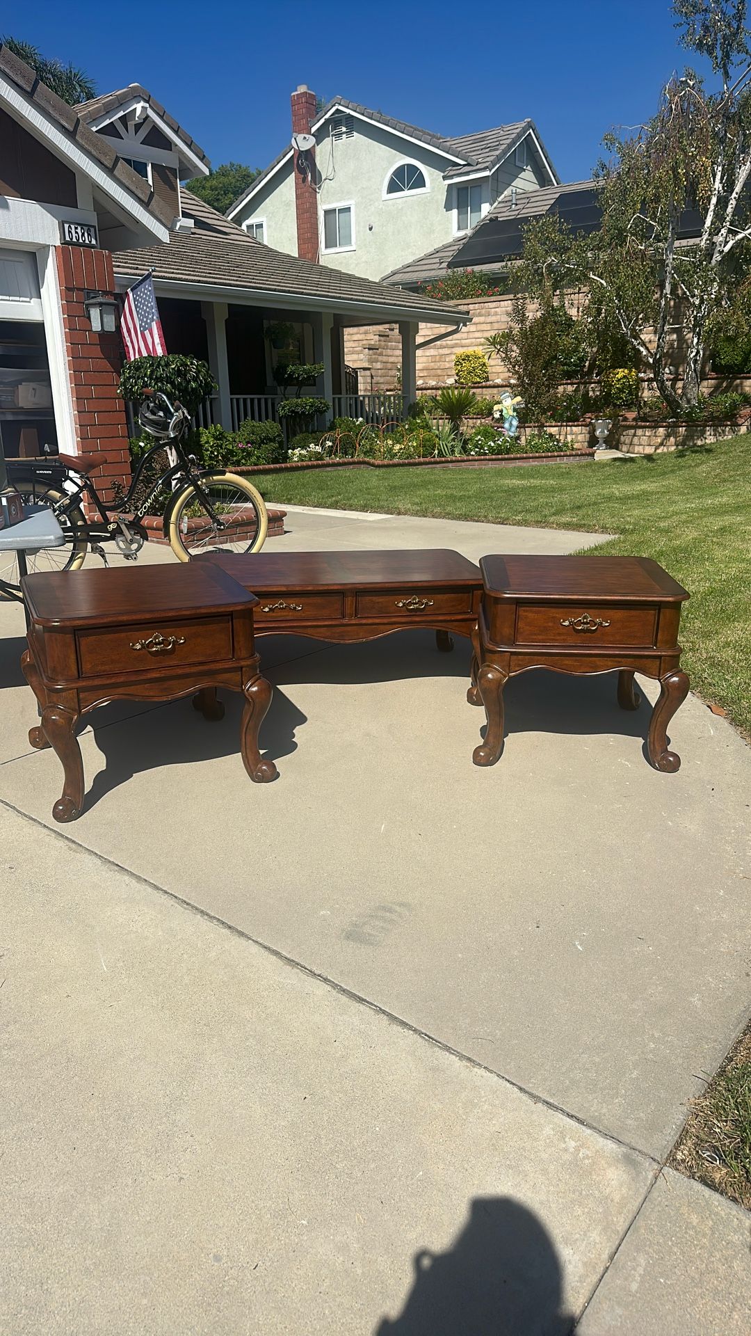 Tables/ Nightstands