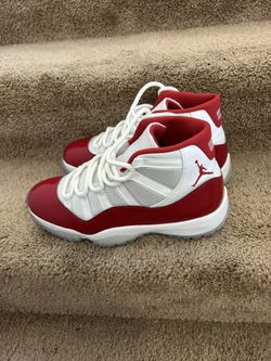 Jordan Retro 11 Size 11.5 Cherry