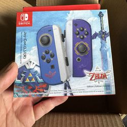 Nintendo Switch Joy-con(s) The Legend of Zelda Skyward Sword Limited Edition NEW