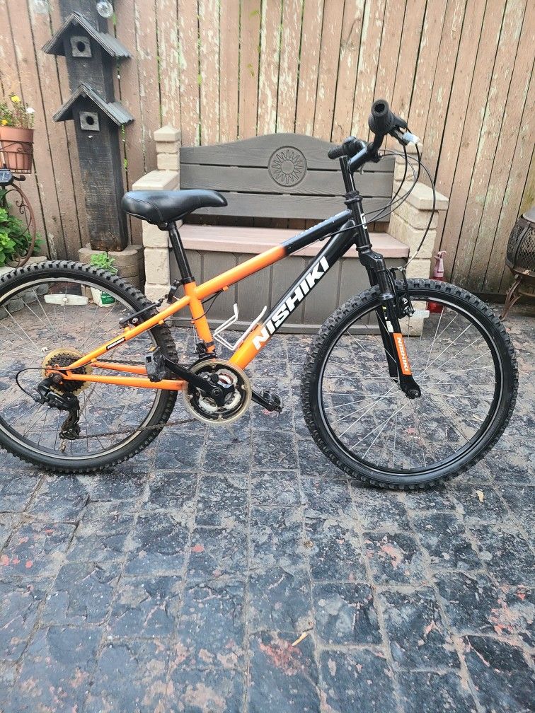 Nishiki Bike Size 24"