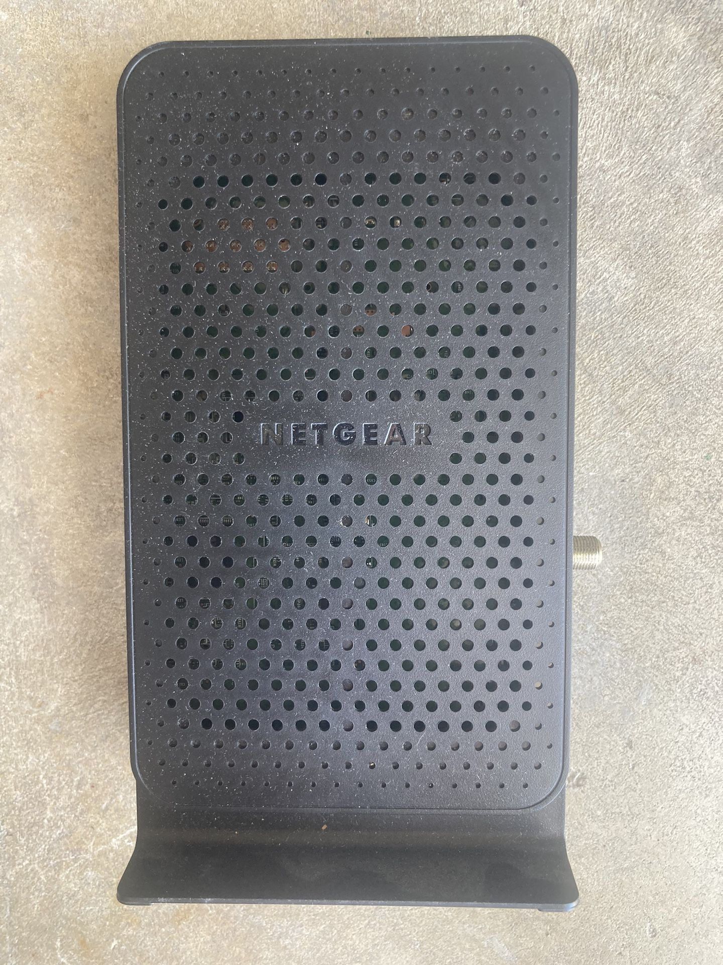 N600 WiFi Cable Modem Router 